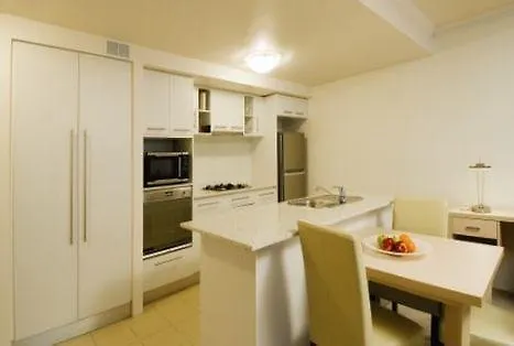 Oaks Brisbane River City Suites 4*,  Australië