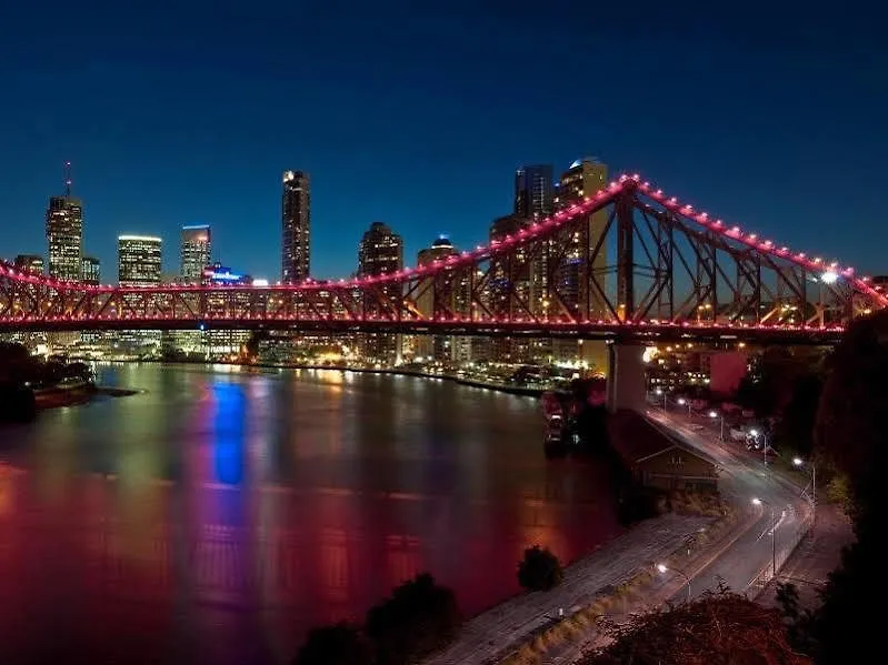 Aparthotel Oaks Brisbane River City Suites