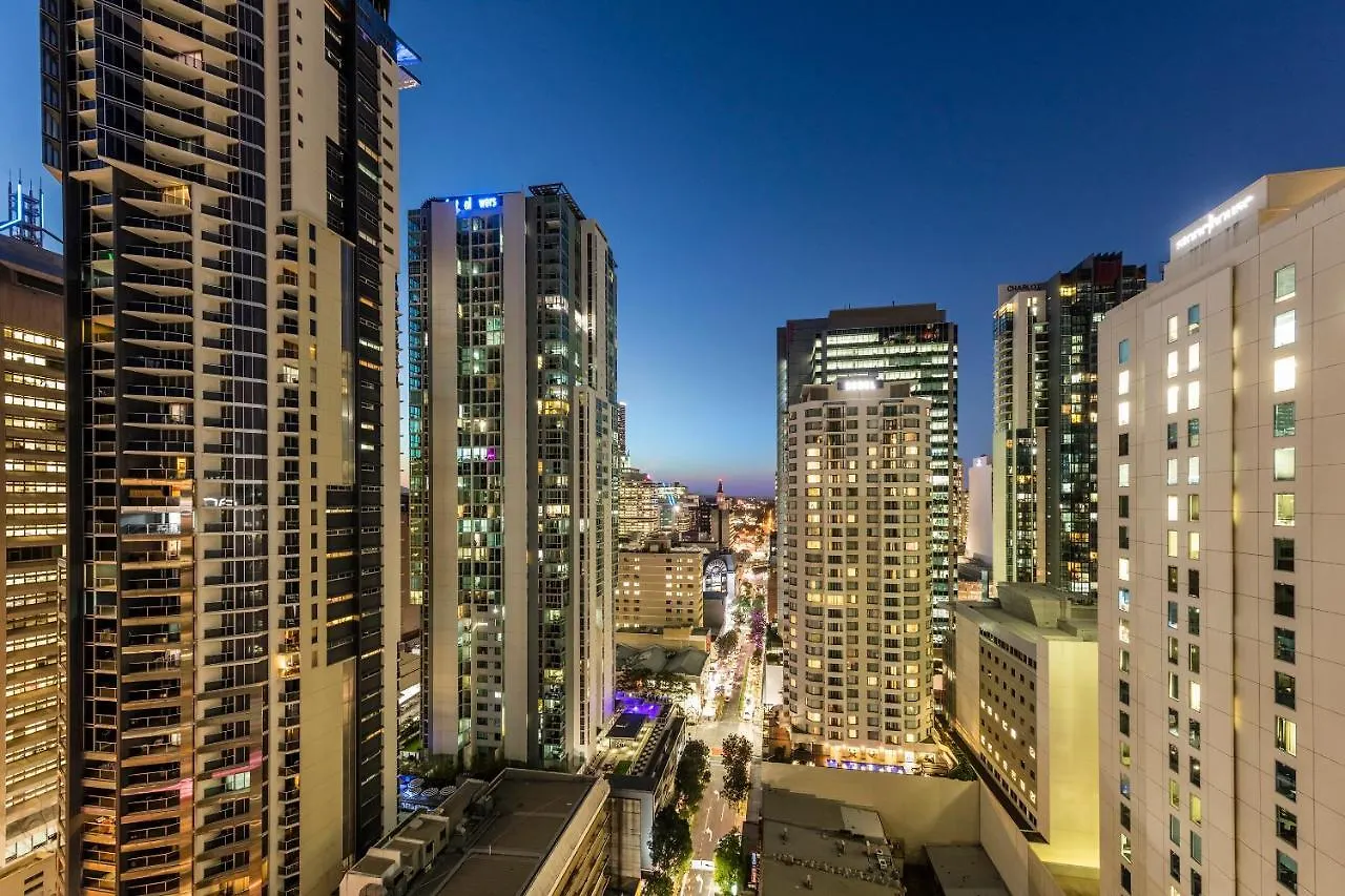 Aparthotel Oaks Brisbane River City Suites